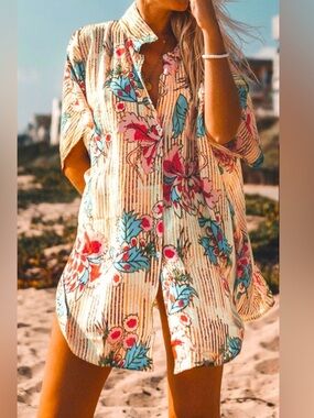 Cupshe Swim Cover- Up. Loose Fit,Floral Stripes, Button Front Woman’s Size Large